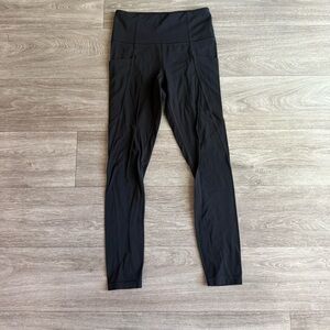 Athleta 3/4 black cropped athletic athleisure leggings size Xs